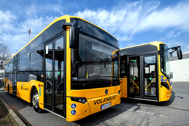 Reform 501 autóbusz Essztergomban